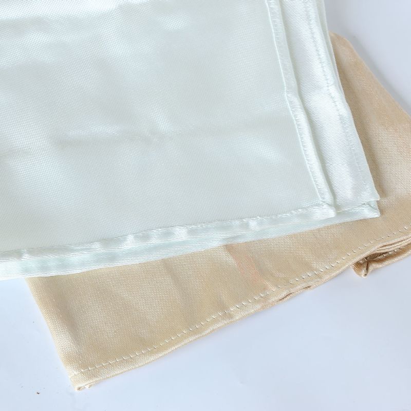 High-Temperature Fireproof Fabric Ceramic Fiber Fireproof Cloth Flame-Retardant High-Temperature Welding Protective Blanket Wholesale